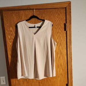 Elegant Cream Sleeveless Top Size 3x  Anyally, Like New